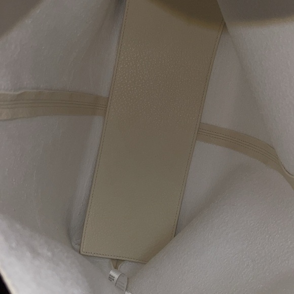 NWT Anthropologie The Love Knot Slouchy Bag - Picture 9 of 12